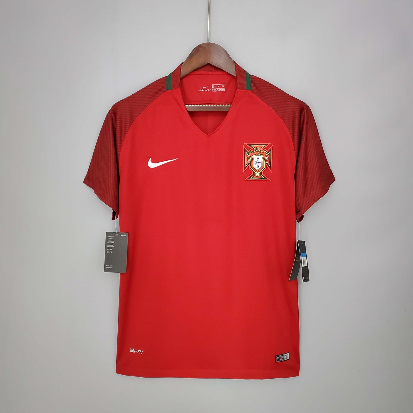 2016 Retro Portugal Home Football Shirt 1:1 Thai Quality