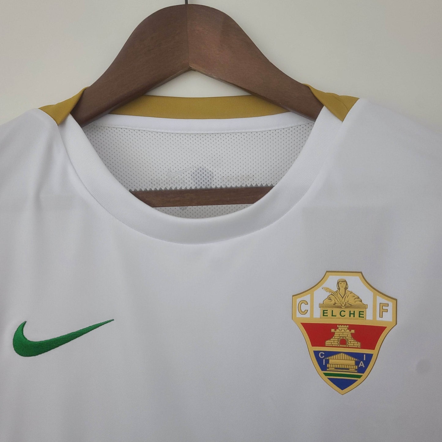 2022/2023 Elche Home Football Shirt