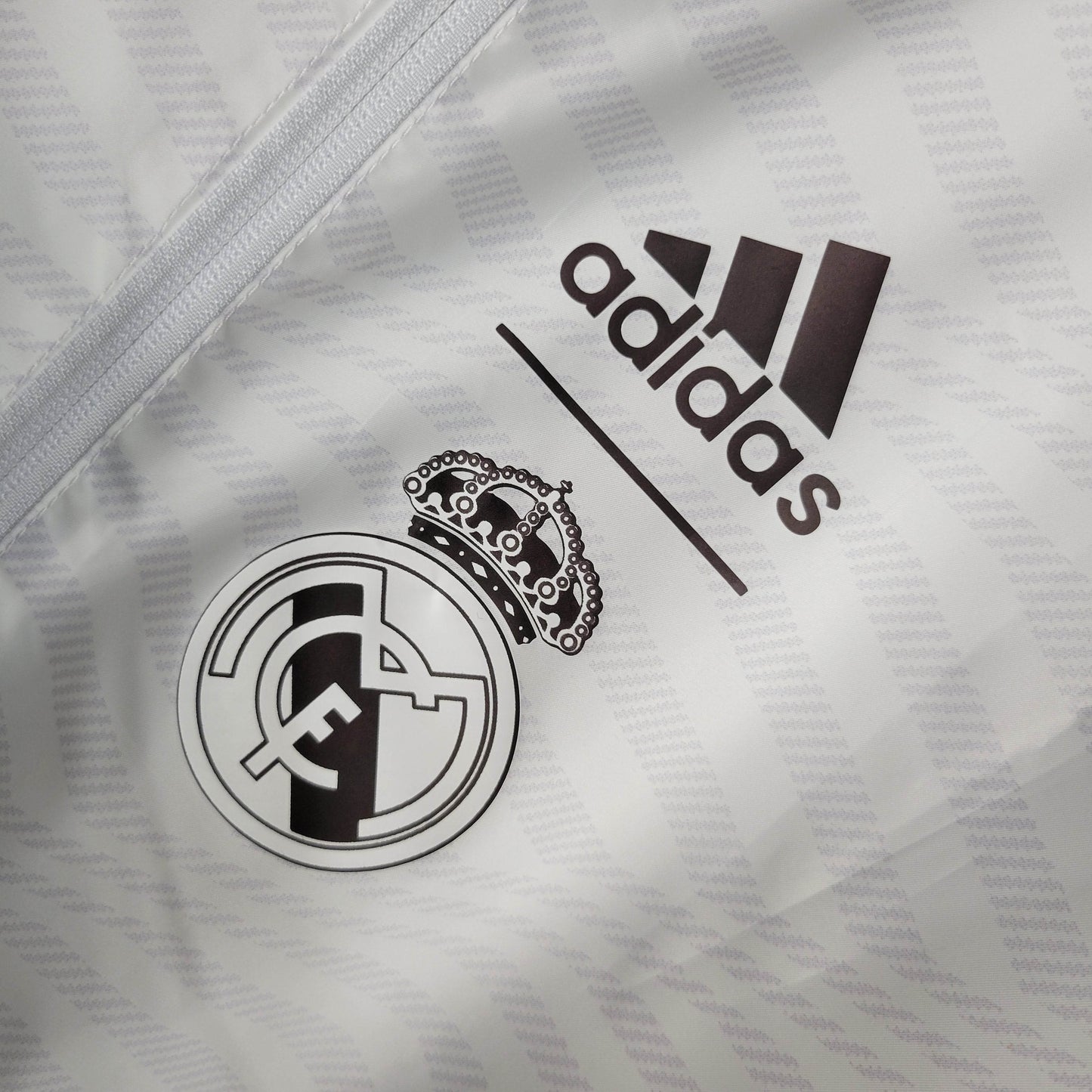 2023/2024 Real Madrid Reversible Windbreaker White