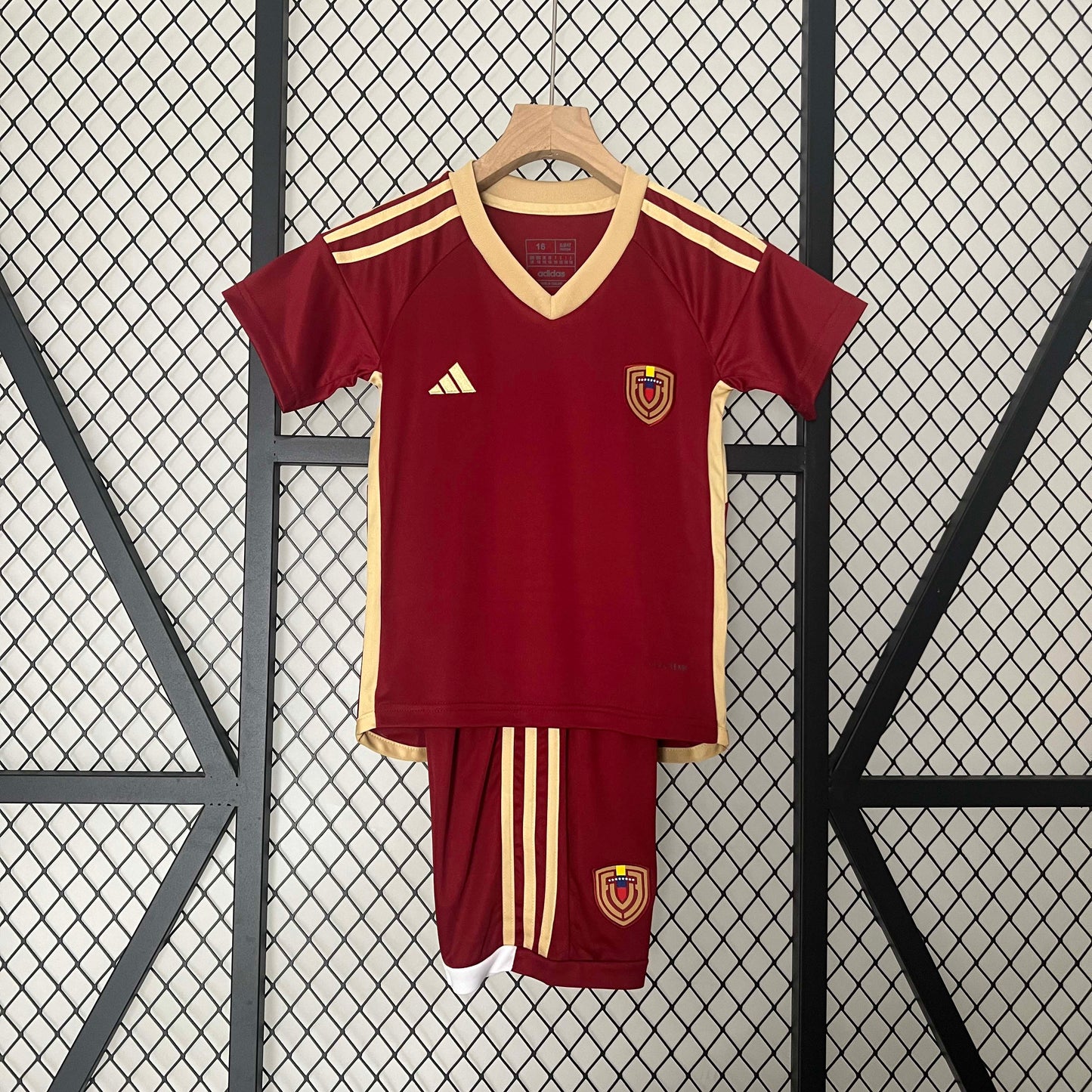 2024 Venezuela Home Football Shirt 1:1 Thai Quality Kids Size