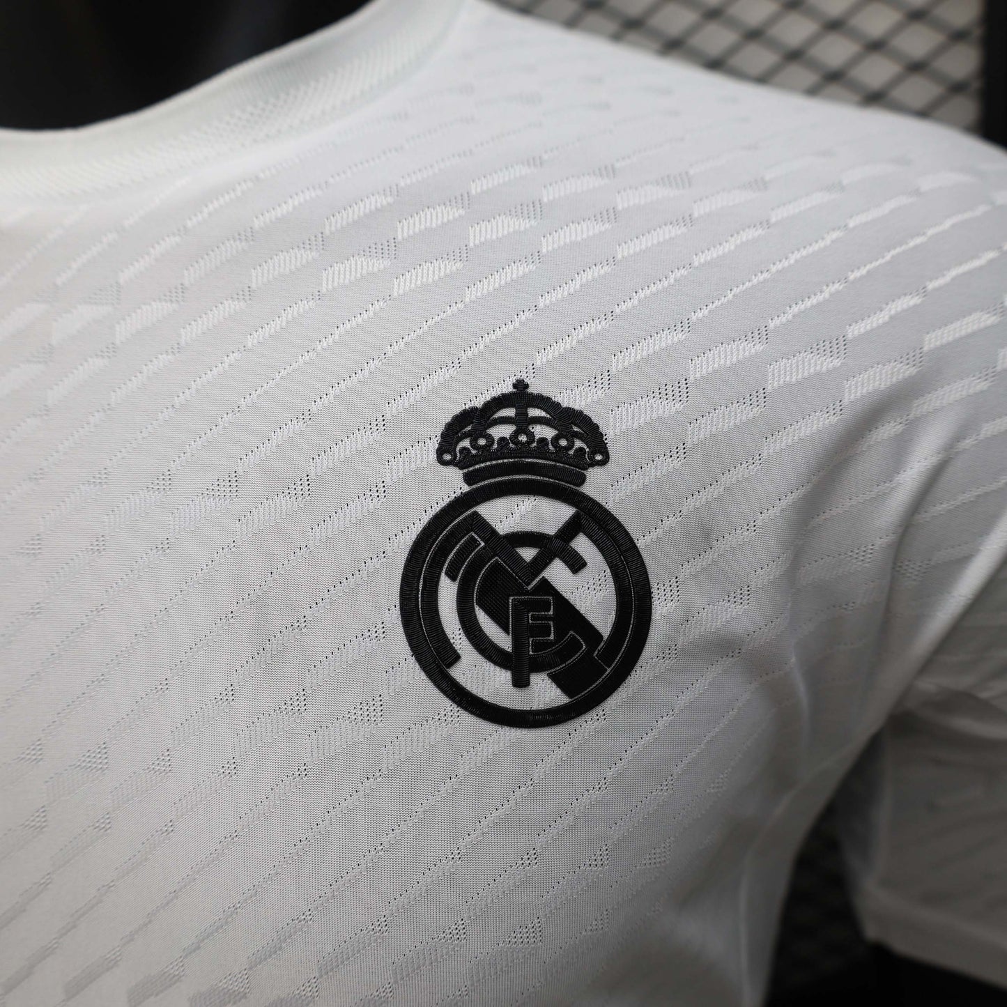 2024/2025 Player Version Real Madrid Y-3 Special Edition White Football Shirt 1:1 Thai Quality