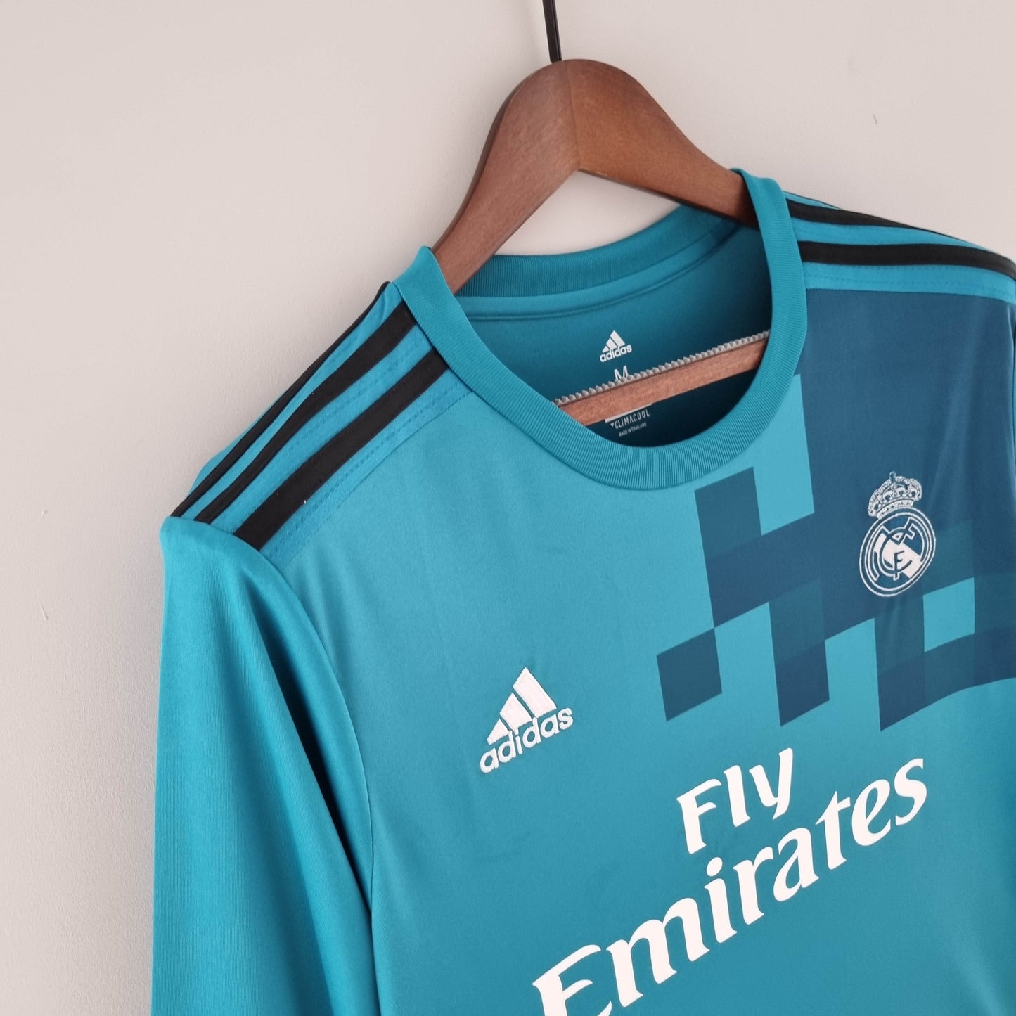 2017/2018 Retro Long Sleeve Real Madrid Third Away