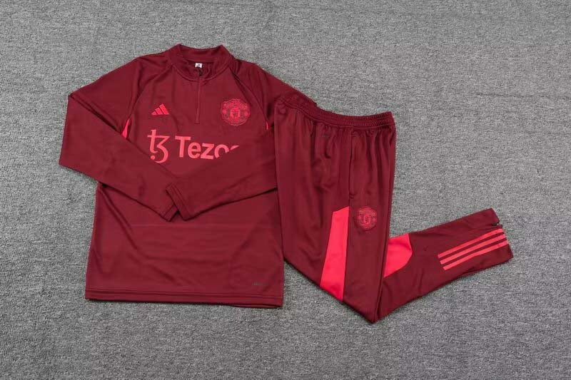 2023/2024 Manchester United Half-Pull Training Suit Purplish red Football Shirt 1:1 Thai Quality Set