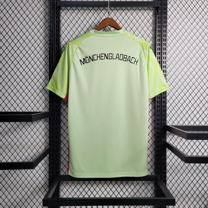 2023/2024 Borussia Mnchengladbach Goalkeeper Fluorescent Green Football Jersey 1:1 Thai Quality