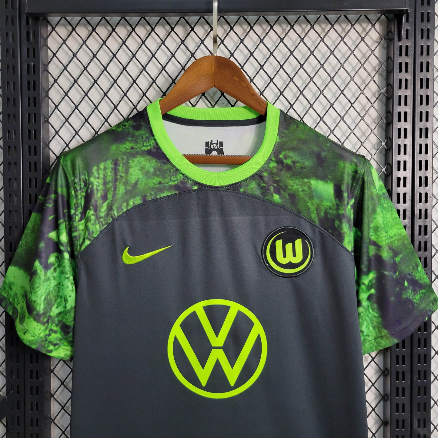 2023/2024 VfL Wolfsburg Away Football Shirt