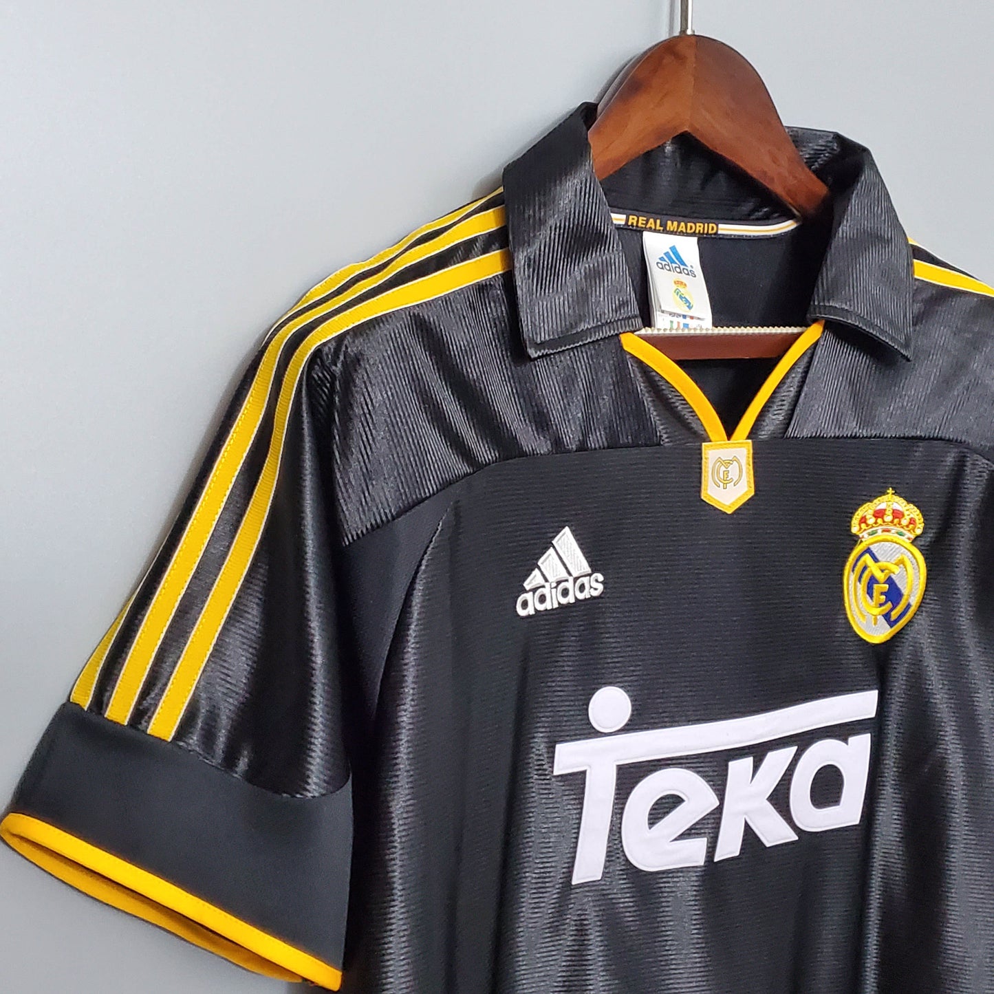 1998/2000 Retro Real Madrid Away