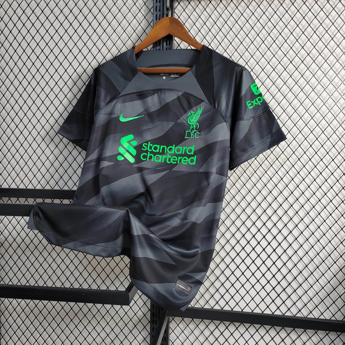 2023/2024 Liverpool Goalkeeper Black Soccer Jersey 1:1 Thai Quality