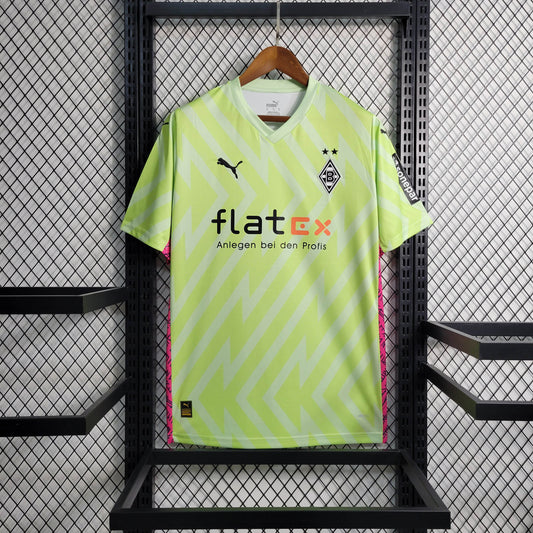 2023/2024 Borussia Mnchengladbach Goalkeeper Fluorescent Green Football Jersey 1:1 Thai Quality