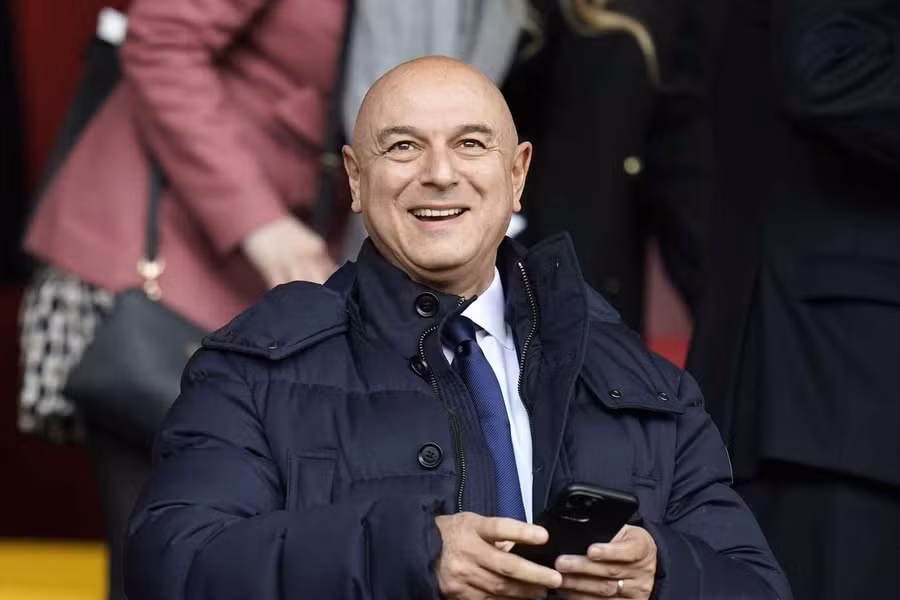 Offer being assembled to buy Levy out of Tottenham