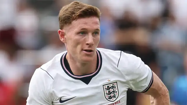 Manchester City Agree Club-Record £116 Million Deal for Elliot Anderson