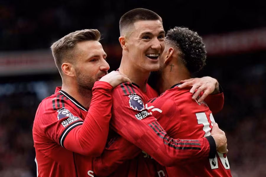 Why Benjamin Sesko is out for Man Utd’s clash against Wrexham despite missing World Cup