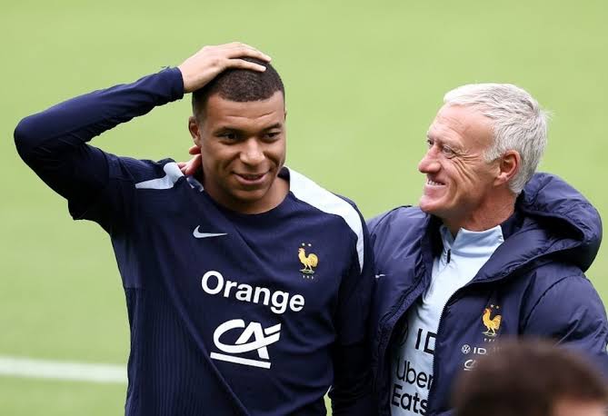 Didier Deschamps Praises Kylian Mbappe as France Advances to World Cup Semi-Finals